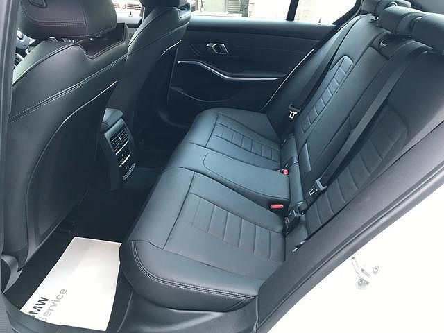 G20 320i Saloon LCI RHD MX