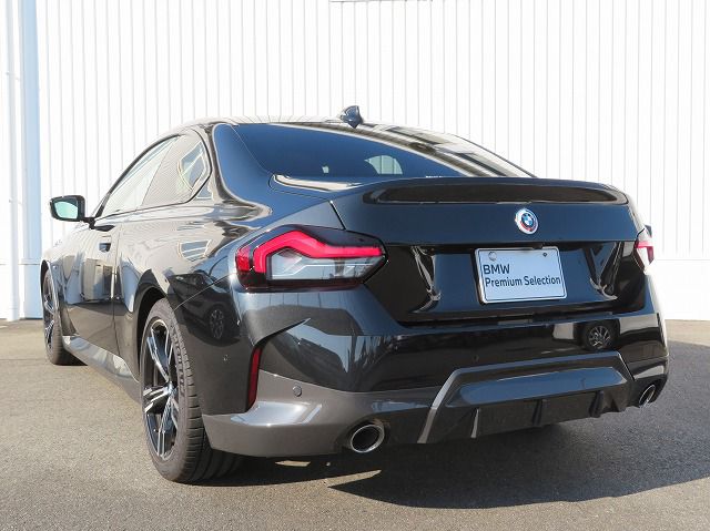 G42 220i Coupe