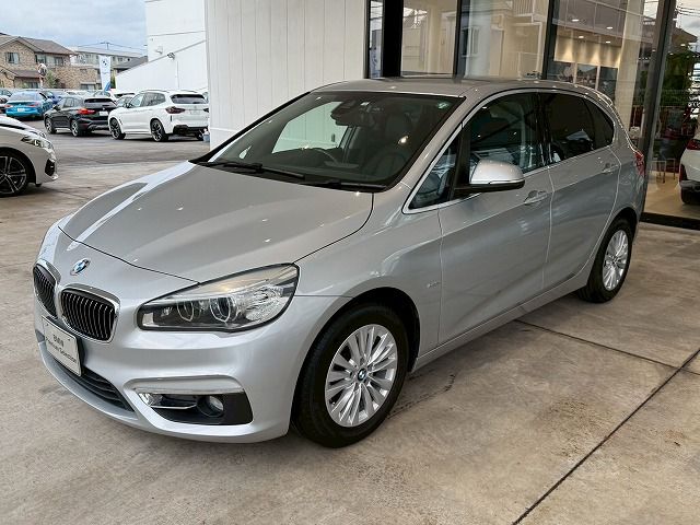 218D ACTIVE TOURER RHD