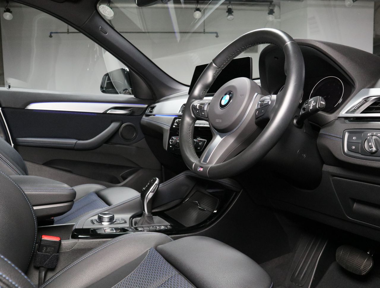 X1 sDrive18i RHD