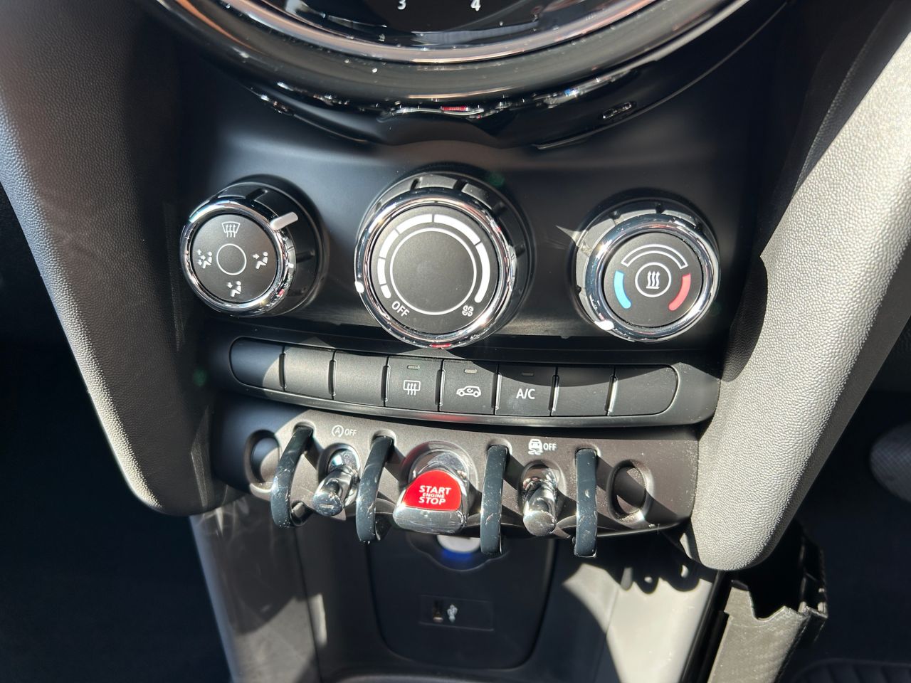 MINI One Hatch RHD F56