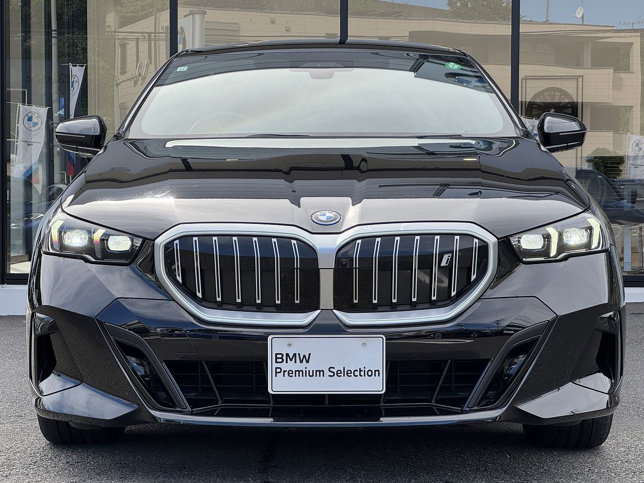 BMW i5 eDrive40 Sedan RHD