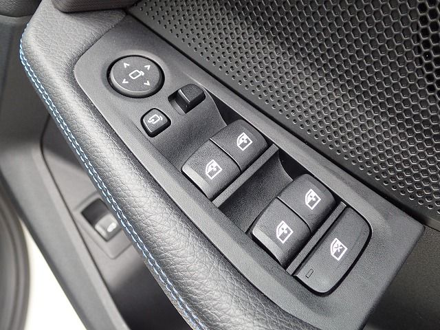 F40 118d Sports Hatch 5-door B47 2.0d
