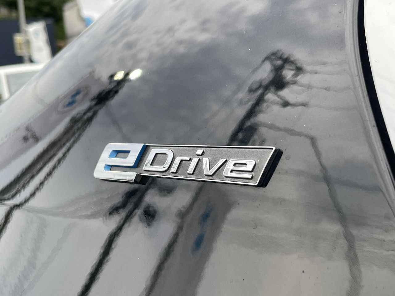 330E IPERFORMANCE SEDAN RHD
