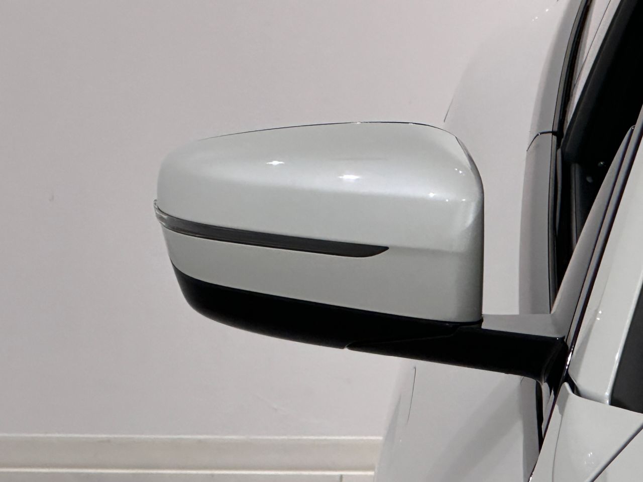 G26 i4 eDrive40 RHD