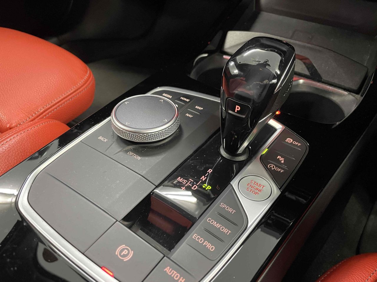F40 118d Sports Hatch 5-door B47 2.0d