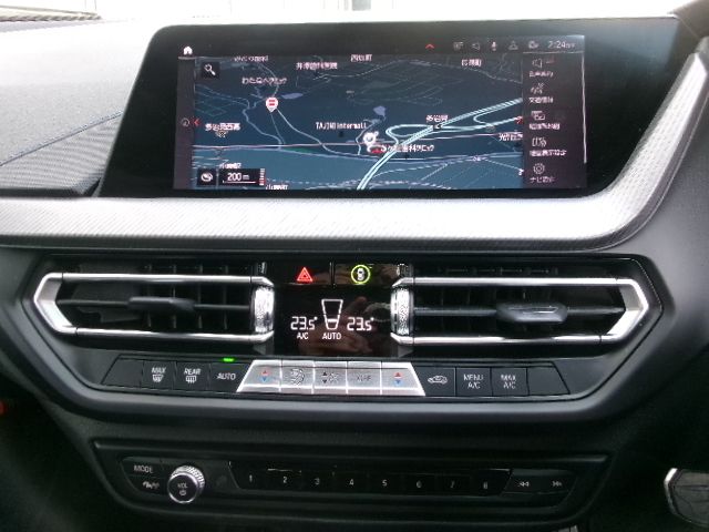 F40 118d Sports Hatch 5-door B47 2.0d