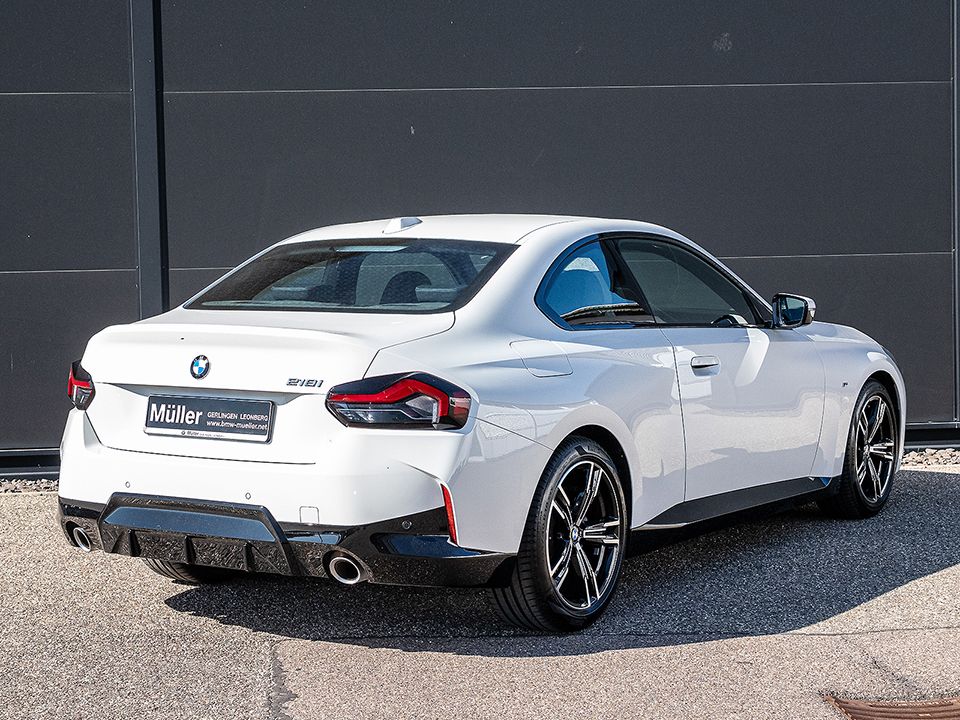 BMW 218
