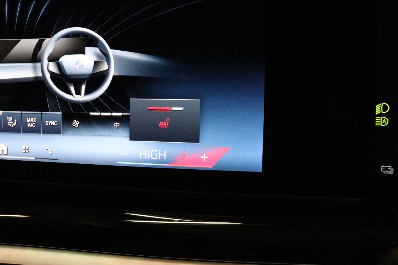 BMW i5 eDrive40 Sedan RHD