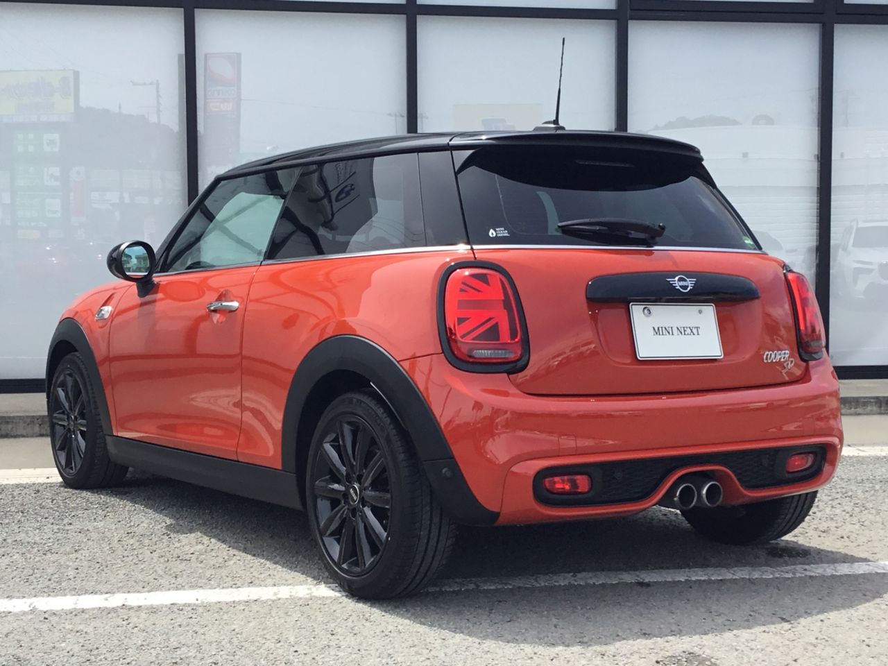 F56 COOPER S D(AT)