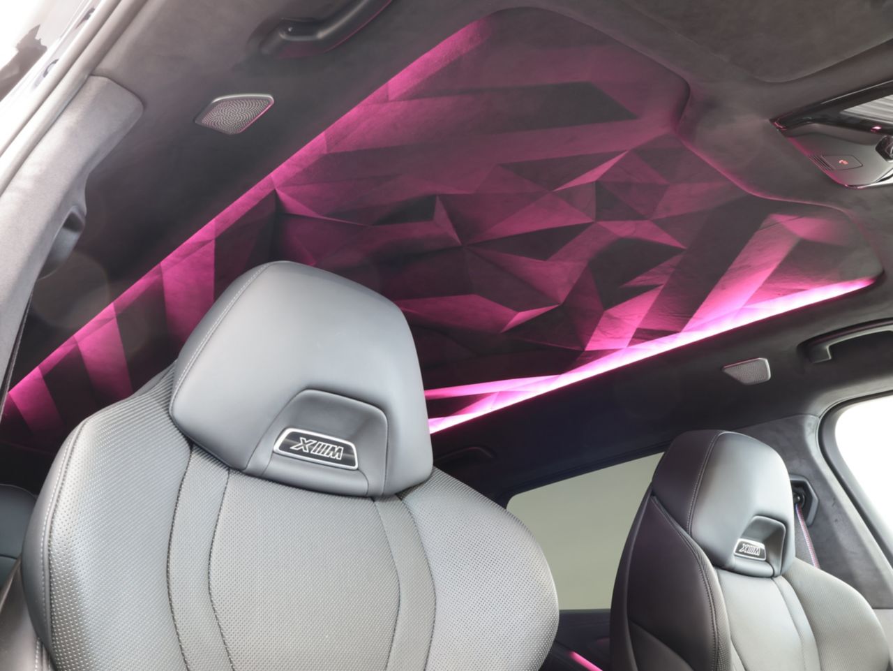 XM RHD