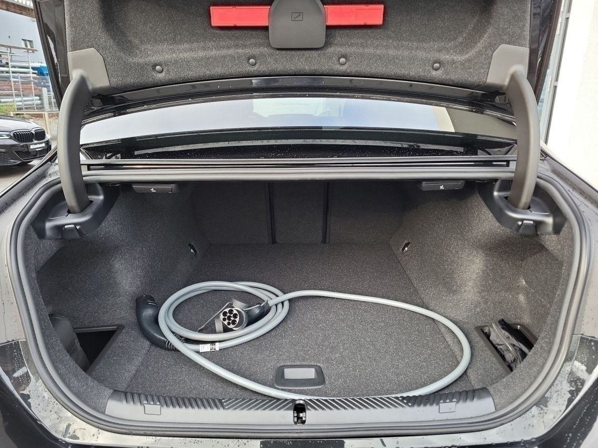 BMW i5 – Bild 9