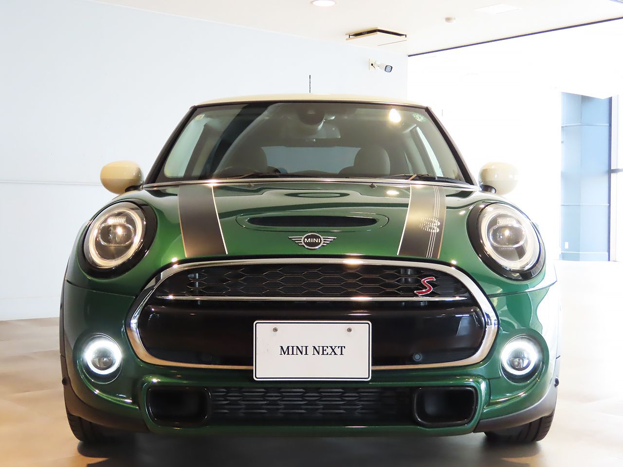 F56 COOPER S D(AT)