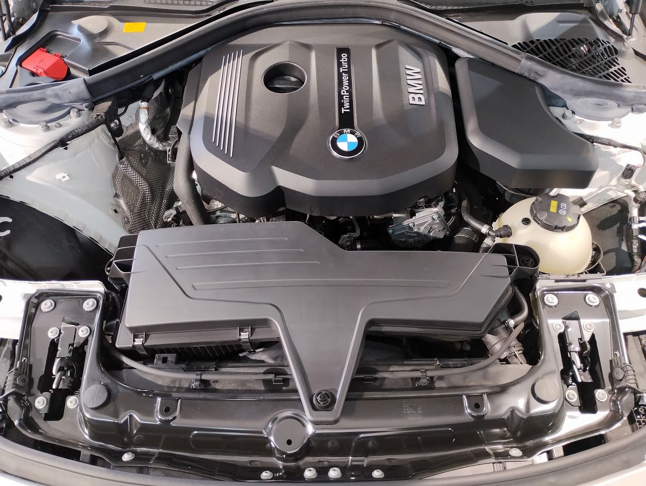 318I TOURING RHD