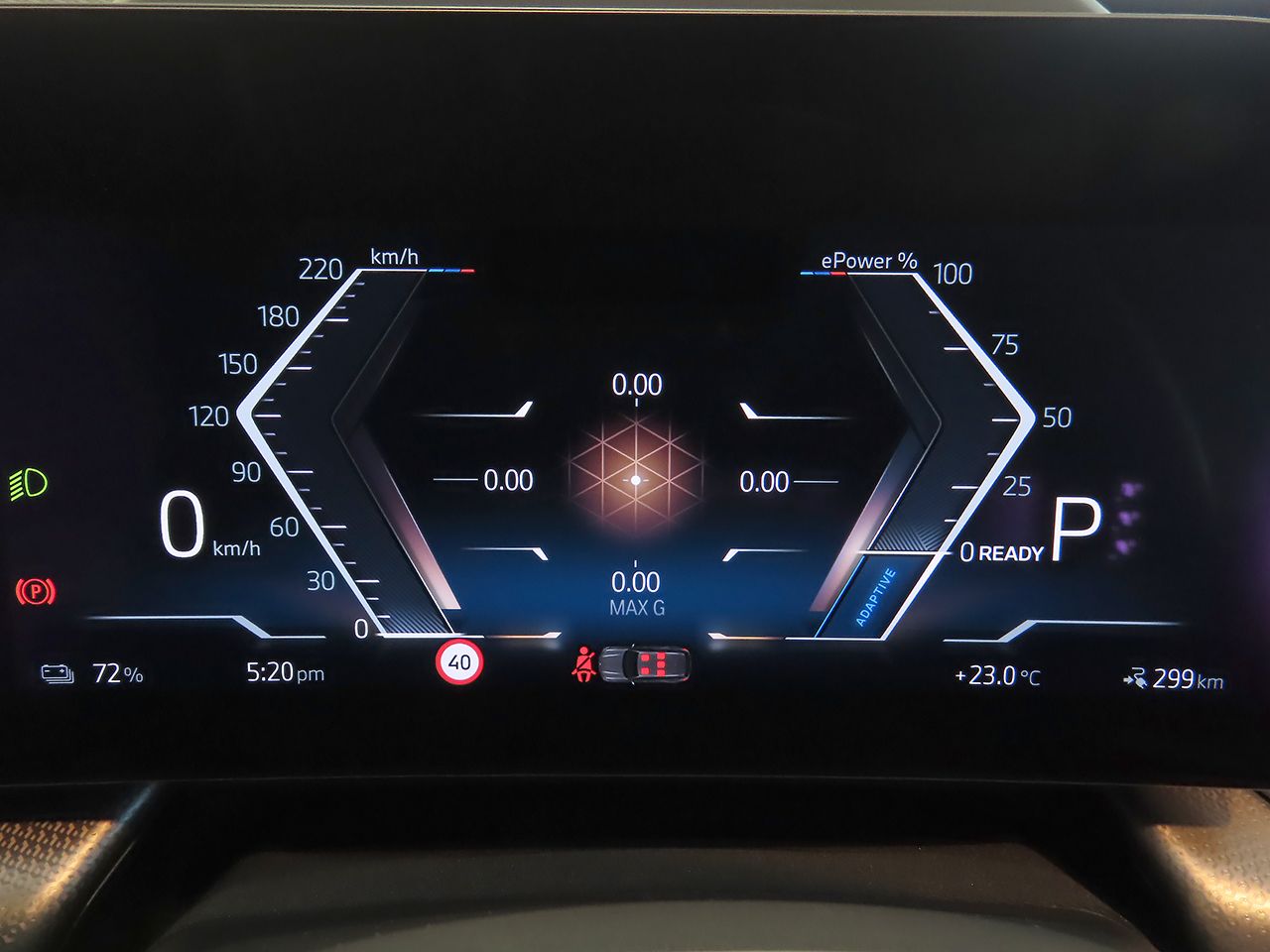 U11 iX1 xDrive30