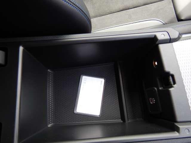 320d xDrive Berline RHD