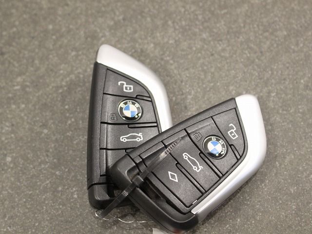 F4* **35i xDrive **** ***** B48 2.0i