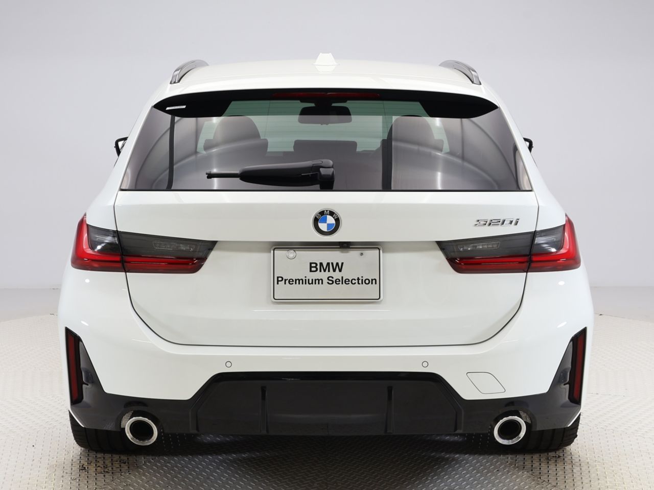 G21 320i Touring LCI RHD