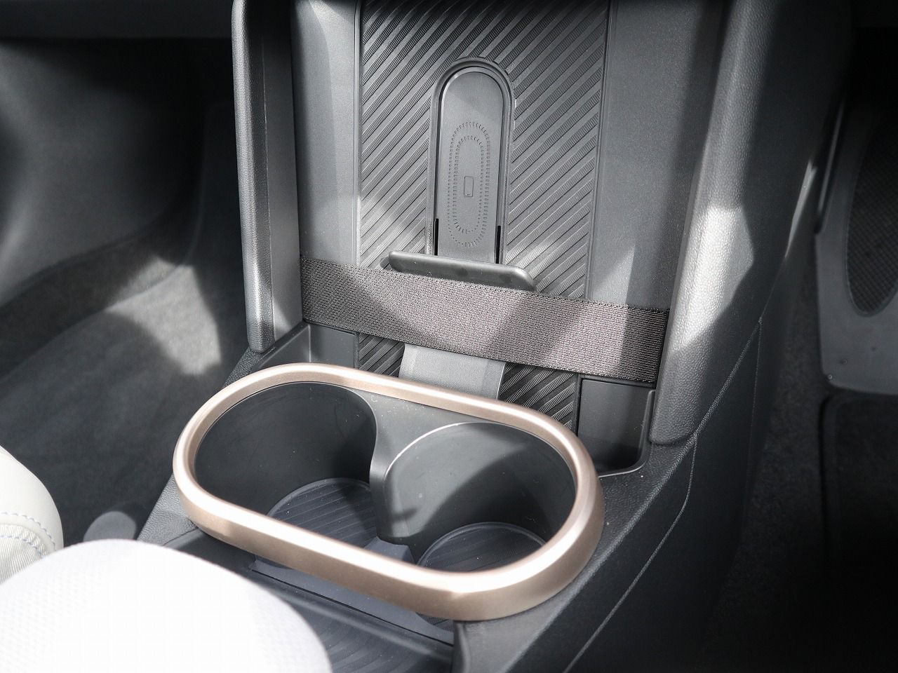 F66 MINI Cooper C 3Dr