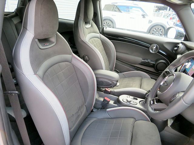 MINI JCW 3 Dr