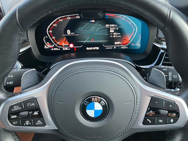 520d xDrive Touring RHD