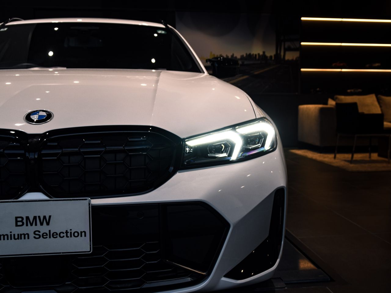 G21 M340i xDrive Touring LCI RHD