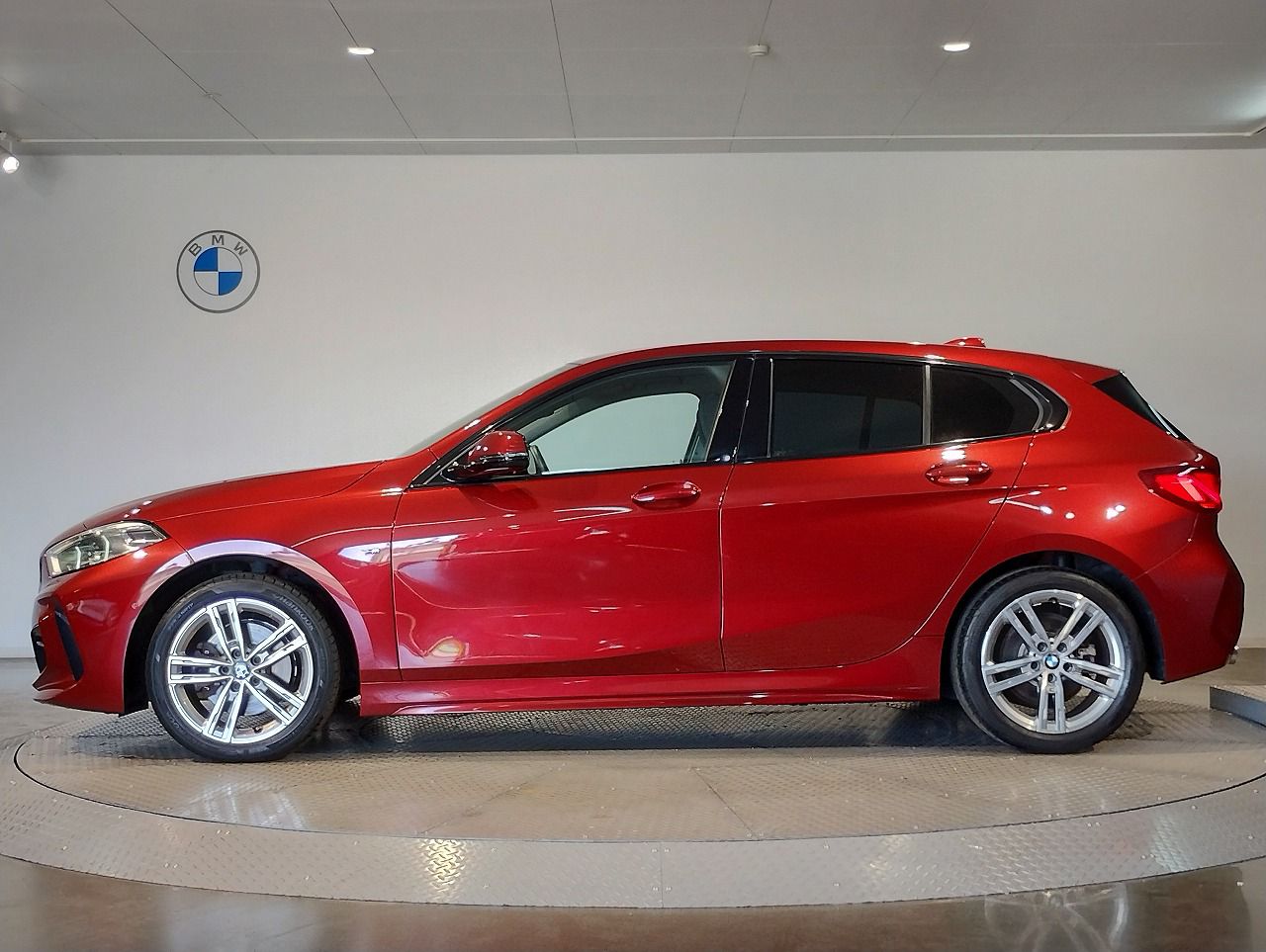 F40 118d Sports Hatch 5-door B47 2.0d