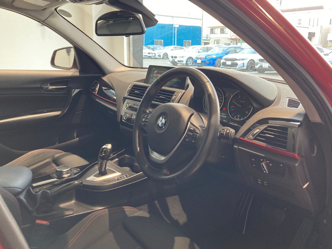 118D 5DOOR RHD