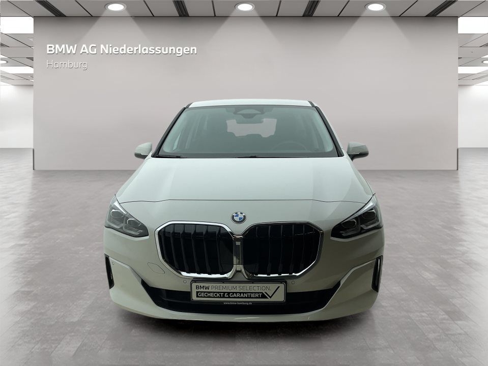 BMW 216