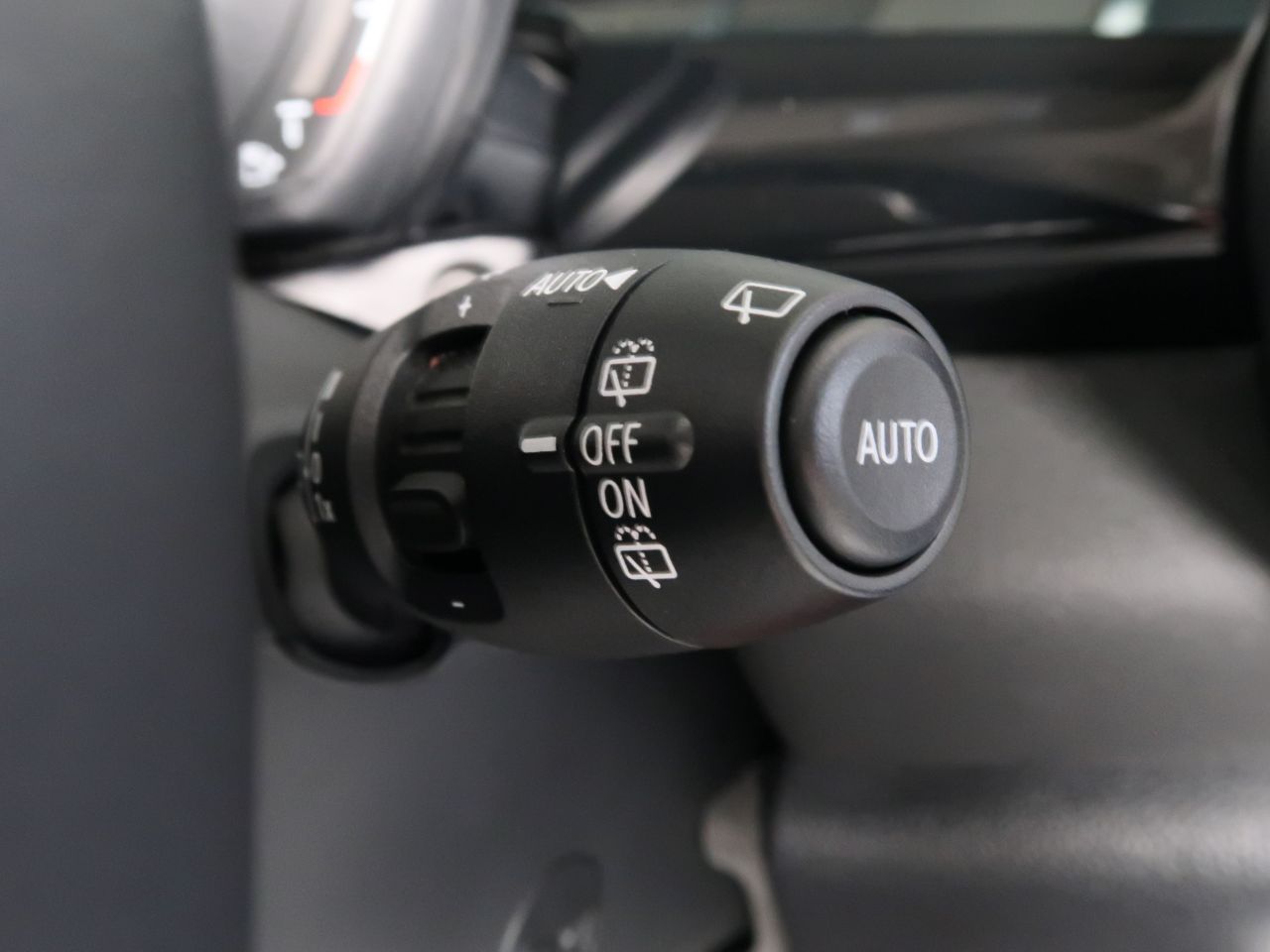 MINI F55 Cooper D 5dr Hatch LCI