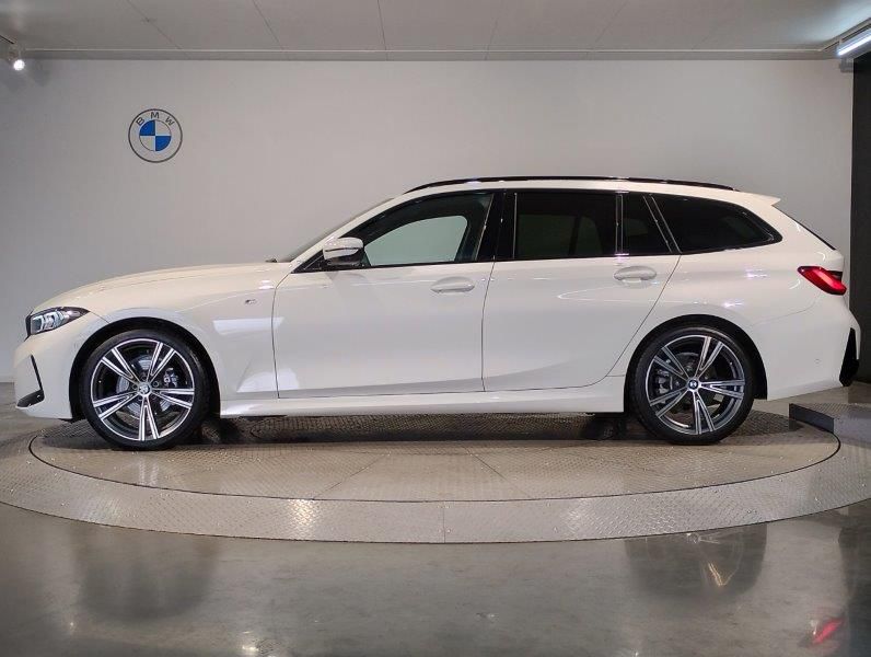 318i Touring RHD