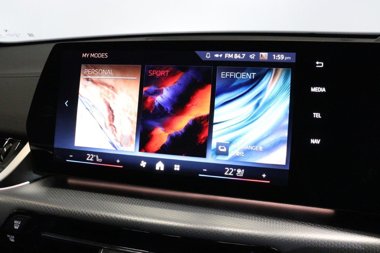 iX2 xDrive30 MSP