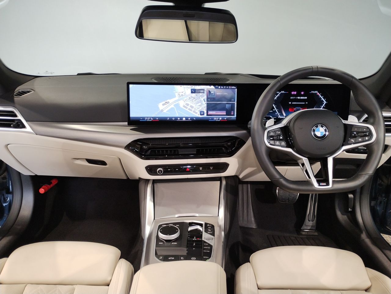 G** 4**i C********** B** 2**i RHD