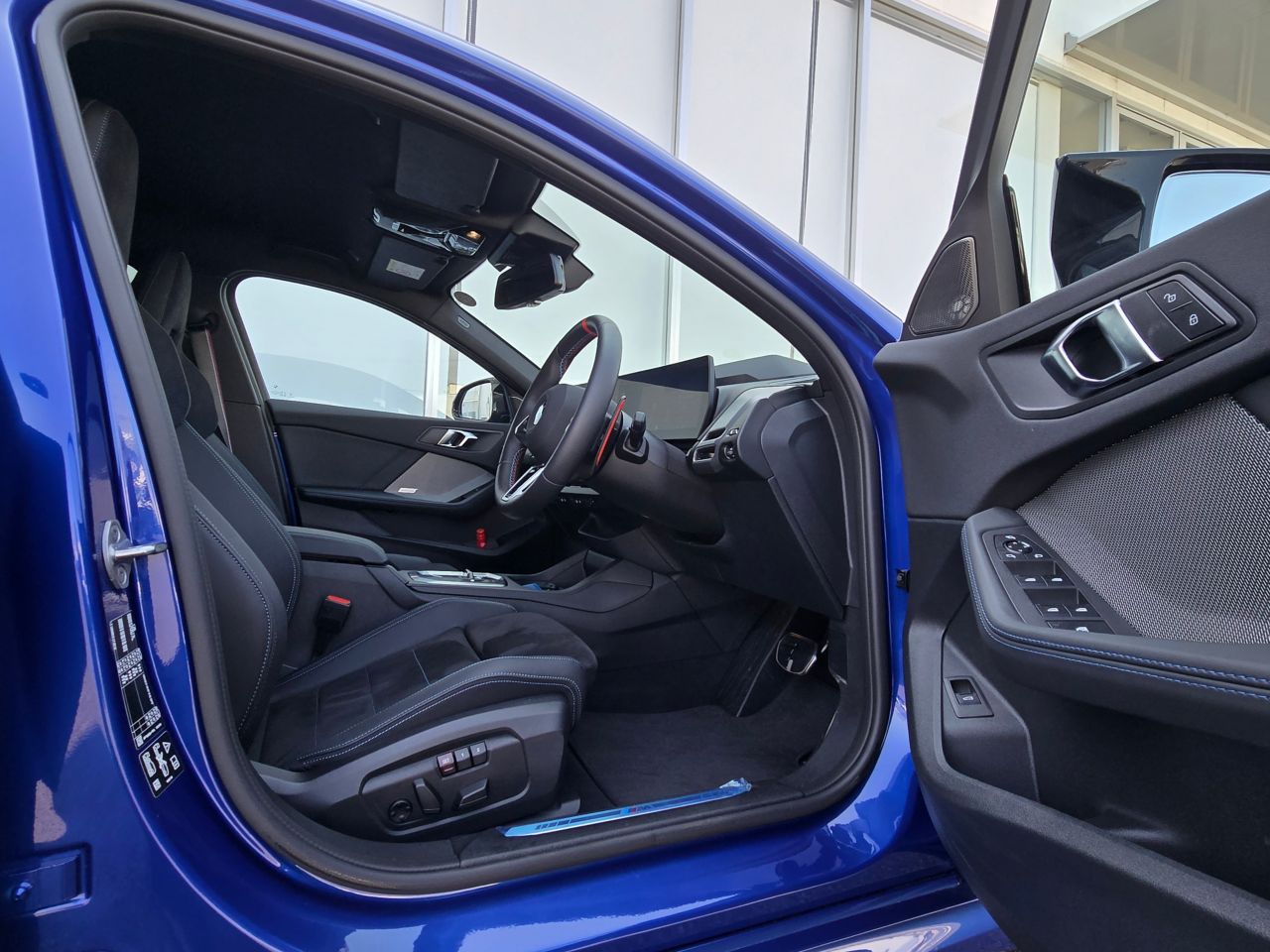 M135 xDrive Sports Hatch