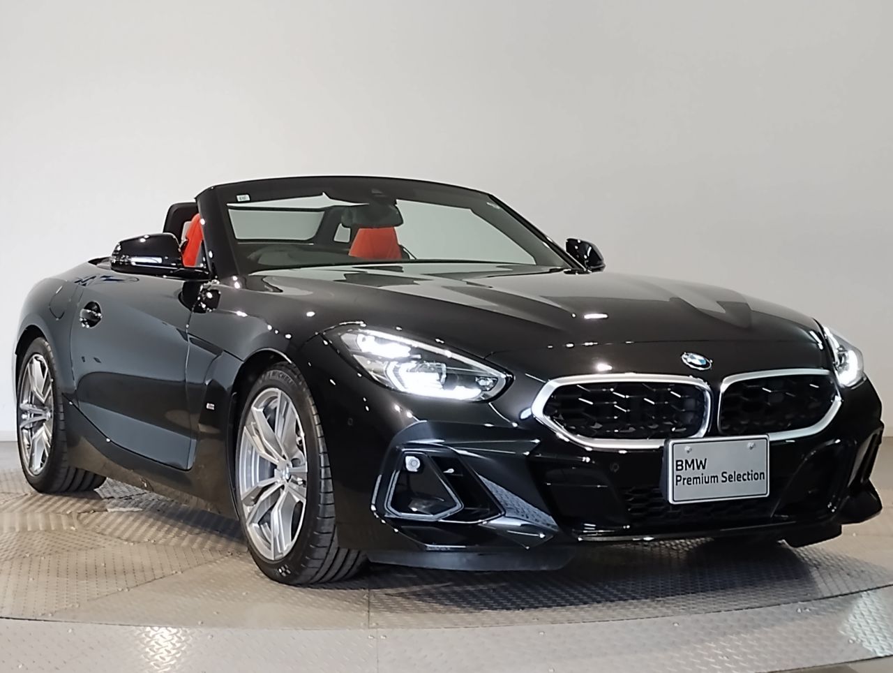 G29 z4 sDrive20i RHD