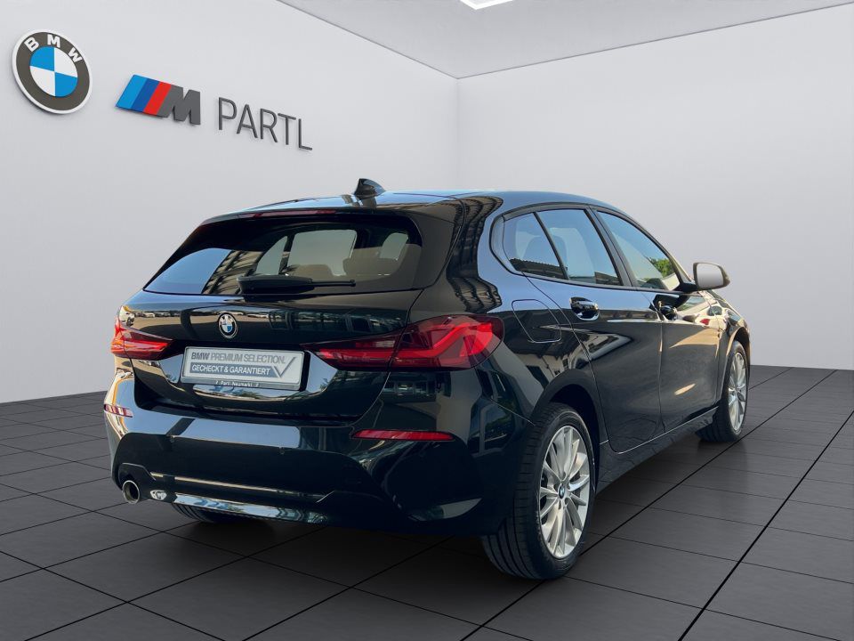 BMW 118