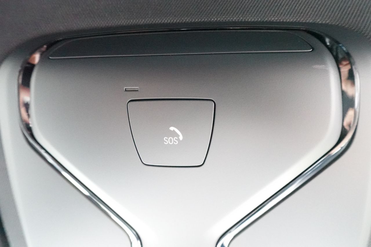 G20 320i Saloon RHD TU