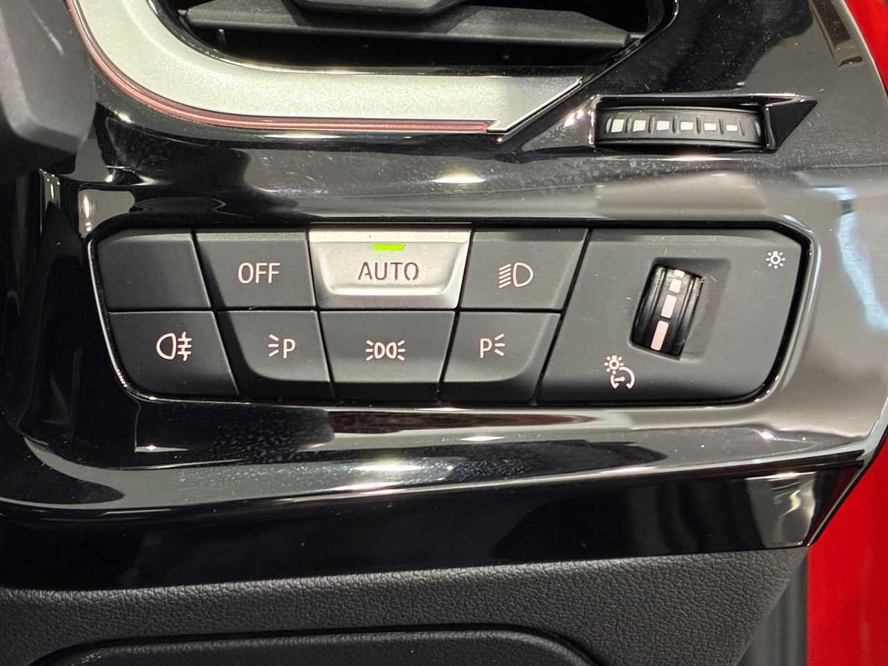 G29 z4 sDrive20i RHD