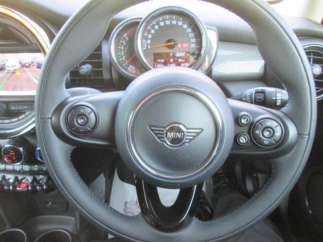 F55 MINI Cooper 5-Door Hatch LCI