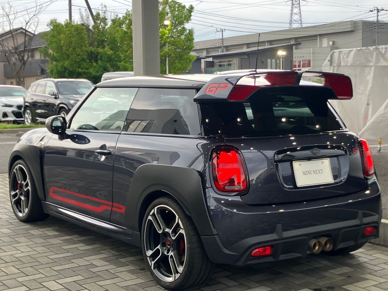 THE MINI JOHN COOPER WORKS.