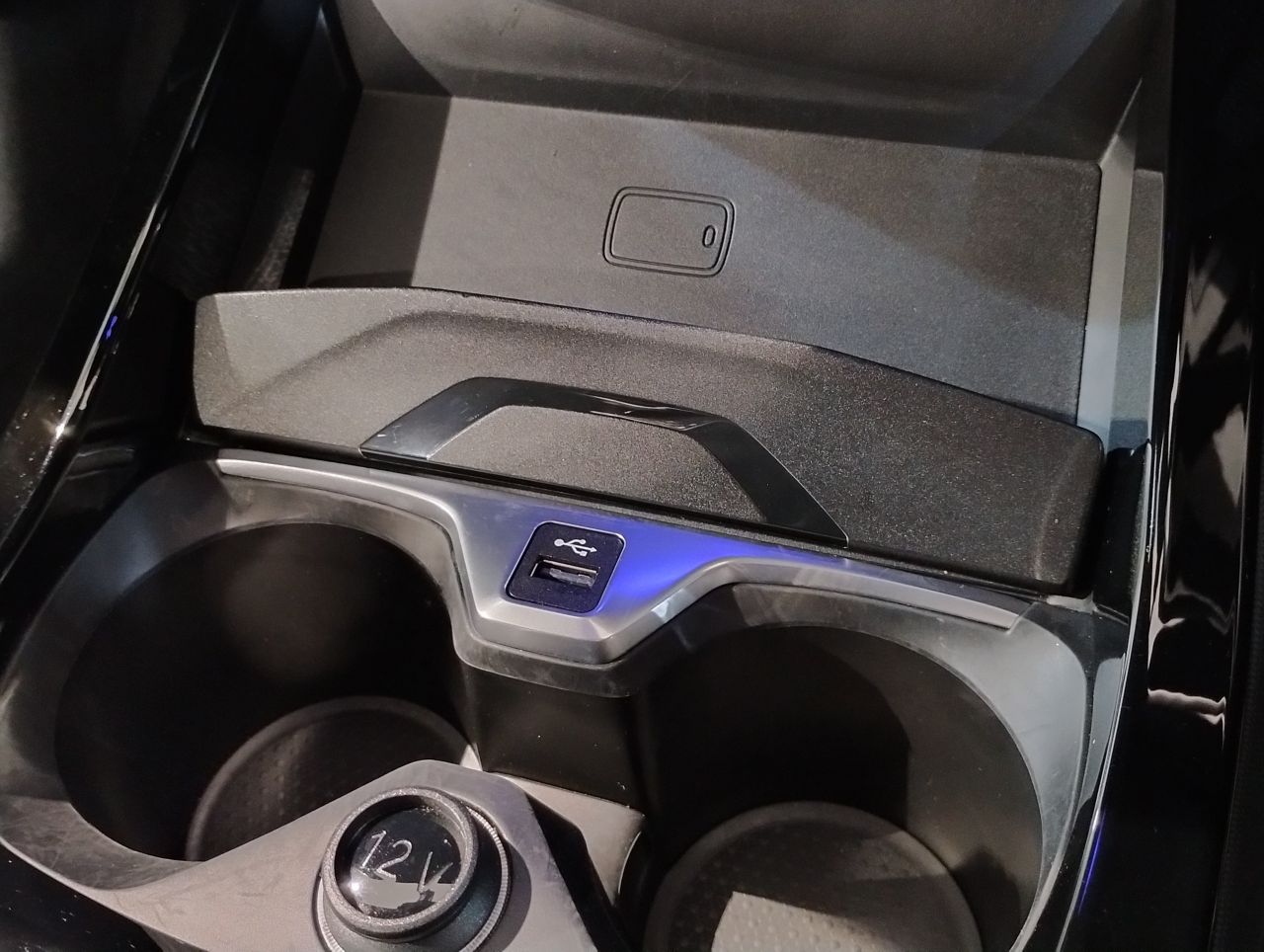 F4* **35i xDrive **** ***** B48 2.0i