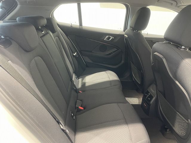 F40 118d Sports Hatch 5-door B47 2.0d