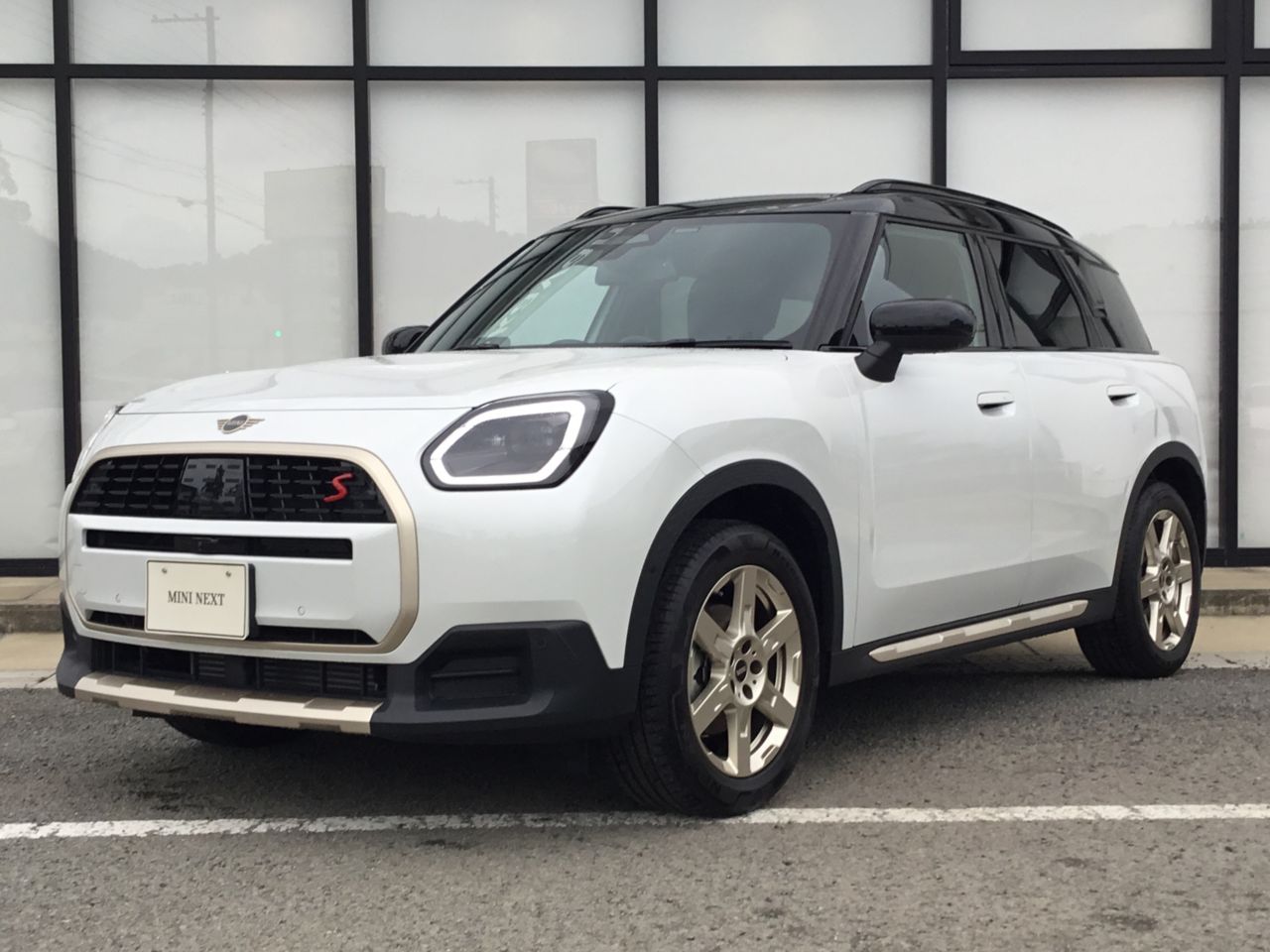 THE NEW MINI COUNTRYMAN S ALL4