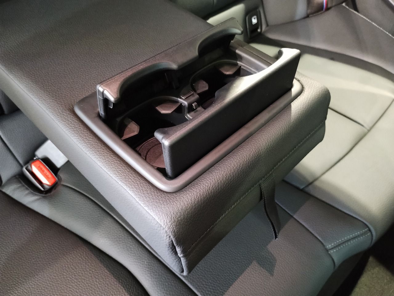 F40 M135i xDrive Sports Hatch 5-door B48 2.0i