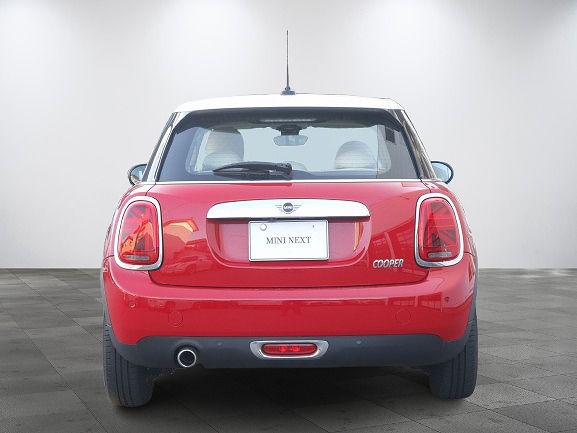 F55 MINI Cooper 5-Door Hatch LCI