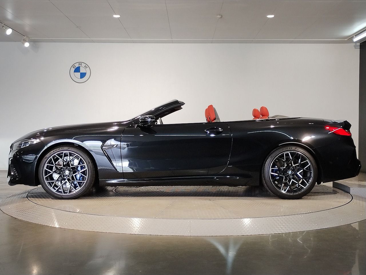 F91 M8 Competition Convertible S63 4.4i