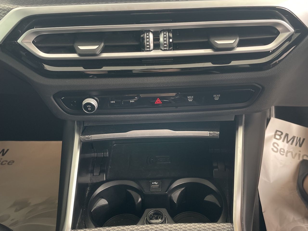 320d xDrive Berline RHD
