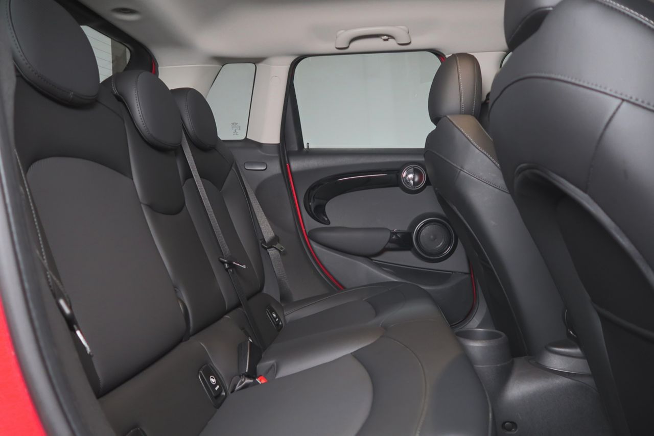 F55 MINI Cooper 5-Door Hatch LCI