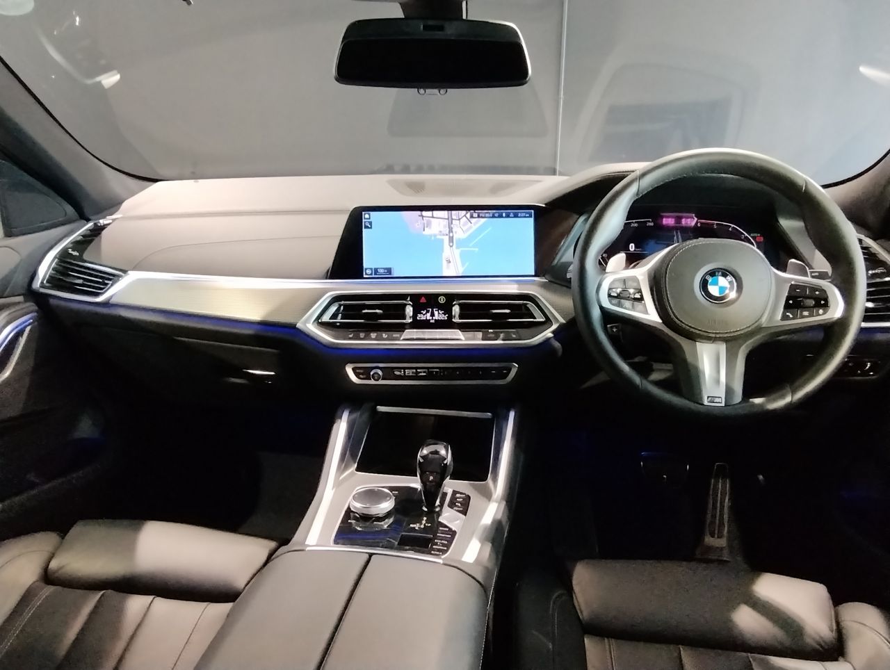 X* xDrive30d RHD