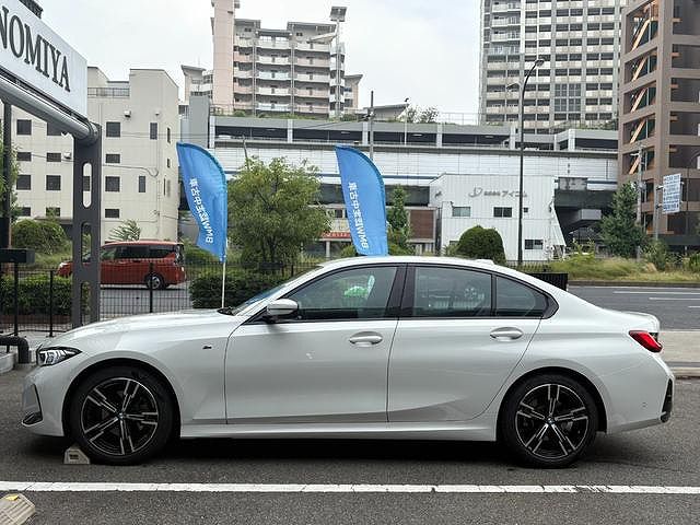 G20 320i Saloon LCI RHD MX